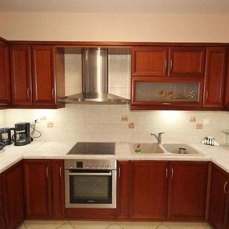 Spacious Country Apartment 브라브로나 외부 사진