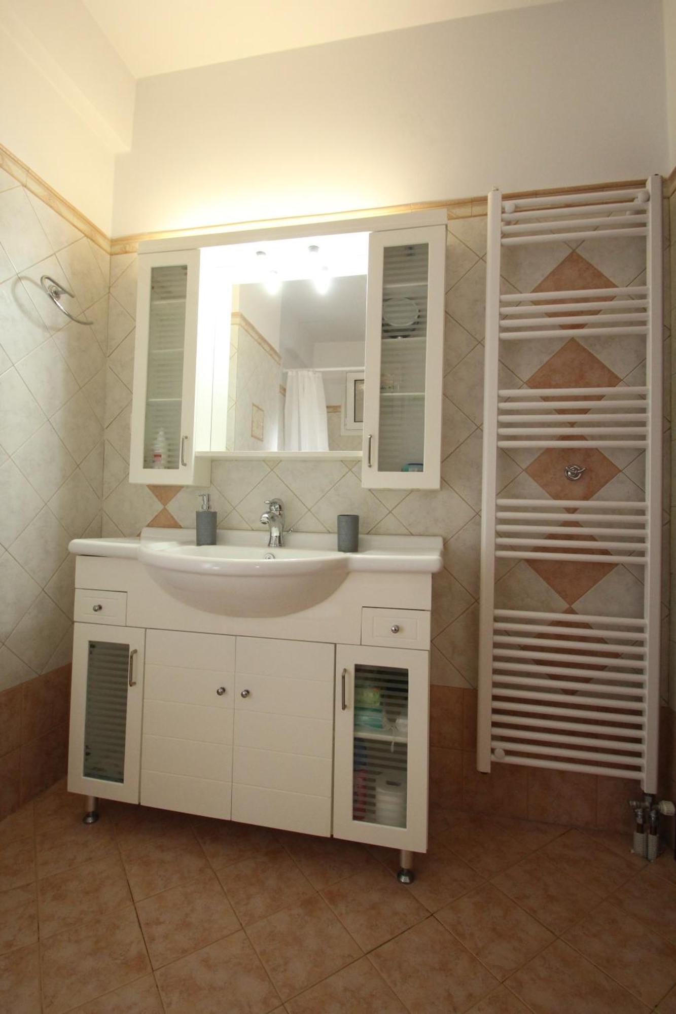 Spacious Country Apartment 브라브로나 외부 사진
